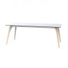 Table Faz Wood plateau HPL blanc et bord noir, pieds chêne blanchis, Vondom, 200x90xH74 cm